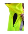 High-visibility coat for roadwork flaggers, compliant with new Transports Québec regulation. Size large (L).