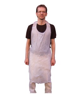 Polyethylene apron 1 mil 46 X 28  pq/100 units