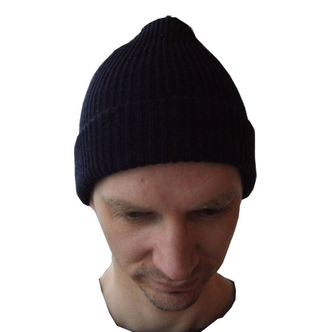 Acrylic toque black