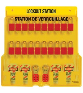 Station de verrouillage avec cadenas stratifiés 20 cadenas, 4 moraillons et 48 étiquettes danger ne pas opérer (bilingue).