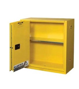 Flammable liquids storage cabinet, 30 US gallons (114 L), FM-approved.