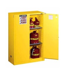 Flammable liquids storage cabinet, 45 US gallons (171 L), FM, NFPA and OSHA-approved.