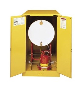 Horizontal storage cabinet for drums of 55 US gallons (208 L), NFPA and OSHA-approved.