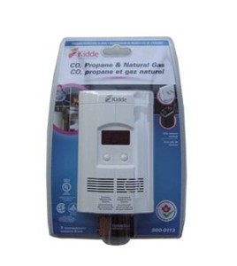 Digital triple gas detector (CO, natural gas, propane gas), 120 V and 9 V.