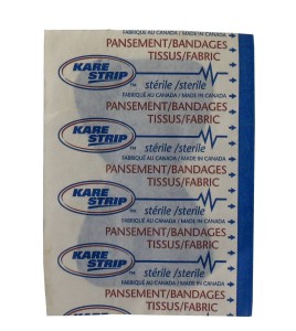 Blue fabric detectable bandages for fingertips, 4.4 x 7.5 cm (1 7/8 x 3 in), 50/box.