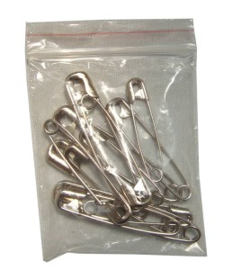 Safety pins, assorted sizes, 12/pkg.