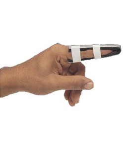 Finger splint, medium format, 6.25 in (16 cm).