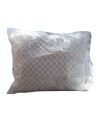 Pillow with non-allergenic polyester filling, standard size.