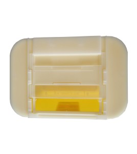 General purpose sharps waste container, 7.6 L (2 US gallons).