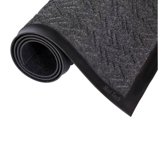 Carpette d’entrée de marque Ecoplus, 3/8 po, gris foncé, faite avec des matériaux recyclés.