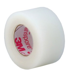 Transpore breathable hypoallergenic adhesive tape. Dimensions: 1-in. x 30-ft./2.5 cm x 9 m