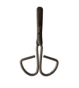 Economical scissors, 3 3/4 in (9.5 cm).