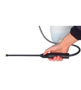 8L handheld sprayer in high density polyethylene with a multi tip spray nozzle. Ideal for abatement wetting or lockdown agent.