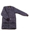 Long quilted refrigerator coat with 2 pockets and snap buttons.