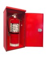 Surface-mounted outdoors steel fire cabinet for 10 lbs extinguishers.