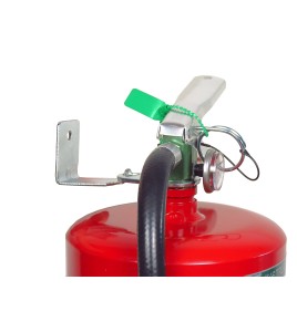 Portable fire extinguisher with Halotron I, 15.5 lbs, class ABC, ULC 2-A:10B:C, with wall hook.