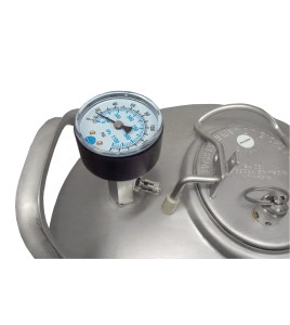 Portable eyewash station with 10 gallon (37.9 L) pressurized tank, certified ANSI Z358.1-2009.