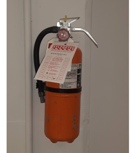 Wall hanger for Pyrene chemical powder extinguishers, 5 lbs