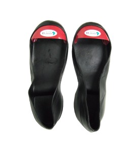 TurboToe PVC shoe covers with steel toe caps, certified CSA Z195-09.