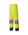 Winter High-visibility pants for roadwork flaggers, compliant with new Transports Québec regulation. 