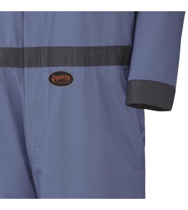 100 % cotton coveralls 8 oz whit 7 pockets, 