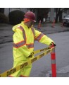 Poteau routier rétroréfléchissant haute visibilité fait en polyéthylène de basse densité, hauteur de 47 po, vendu à l’unitéC.